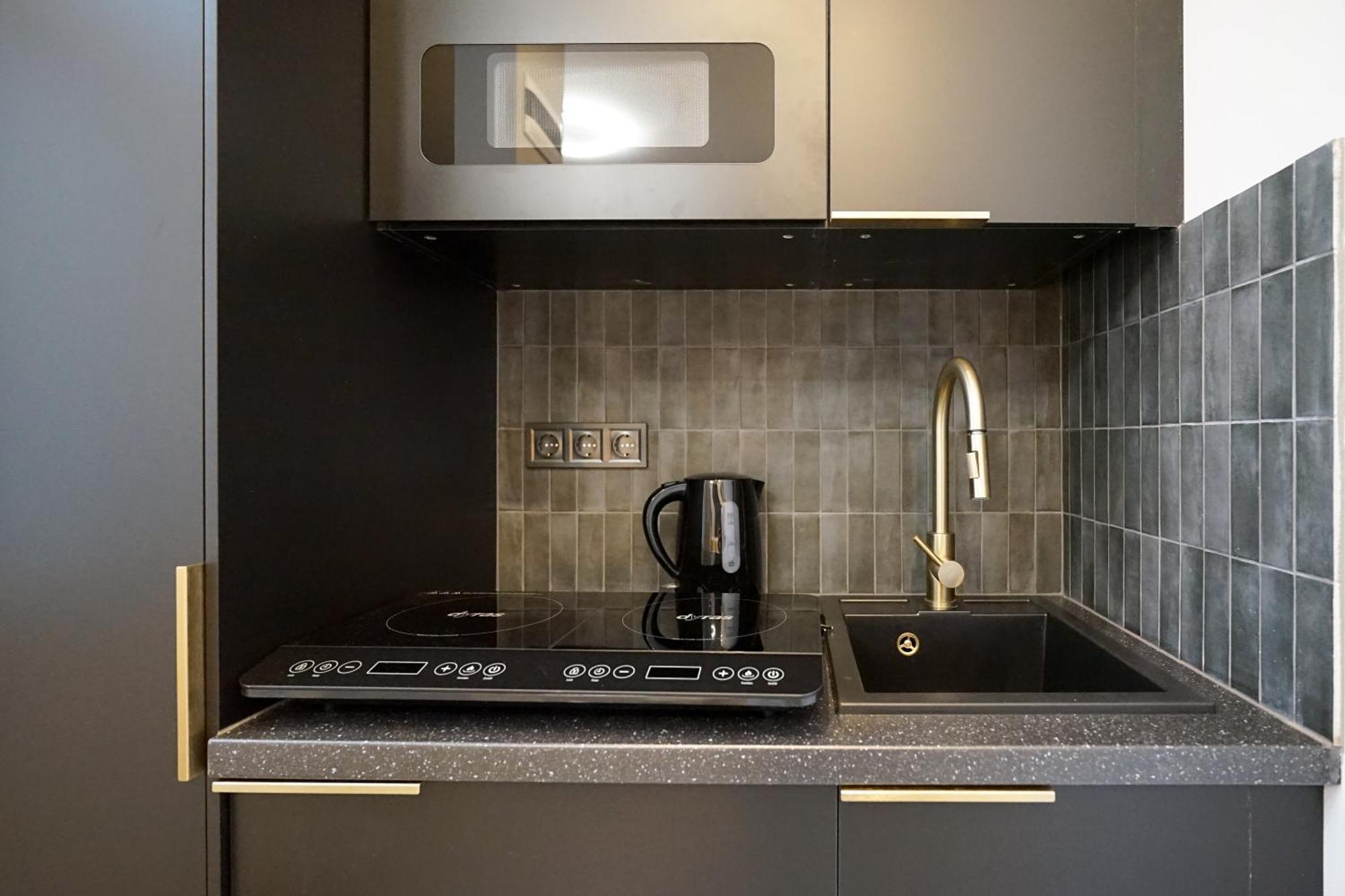 S7 - Sip Downtown Hideaway - Location By Bqa דירה